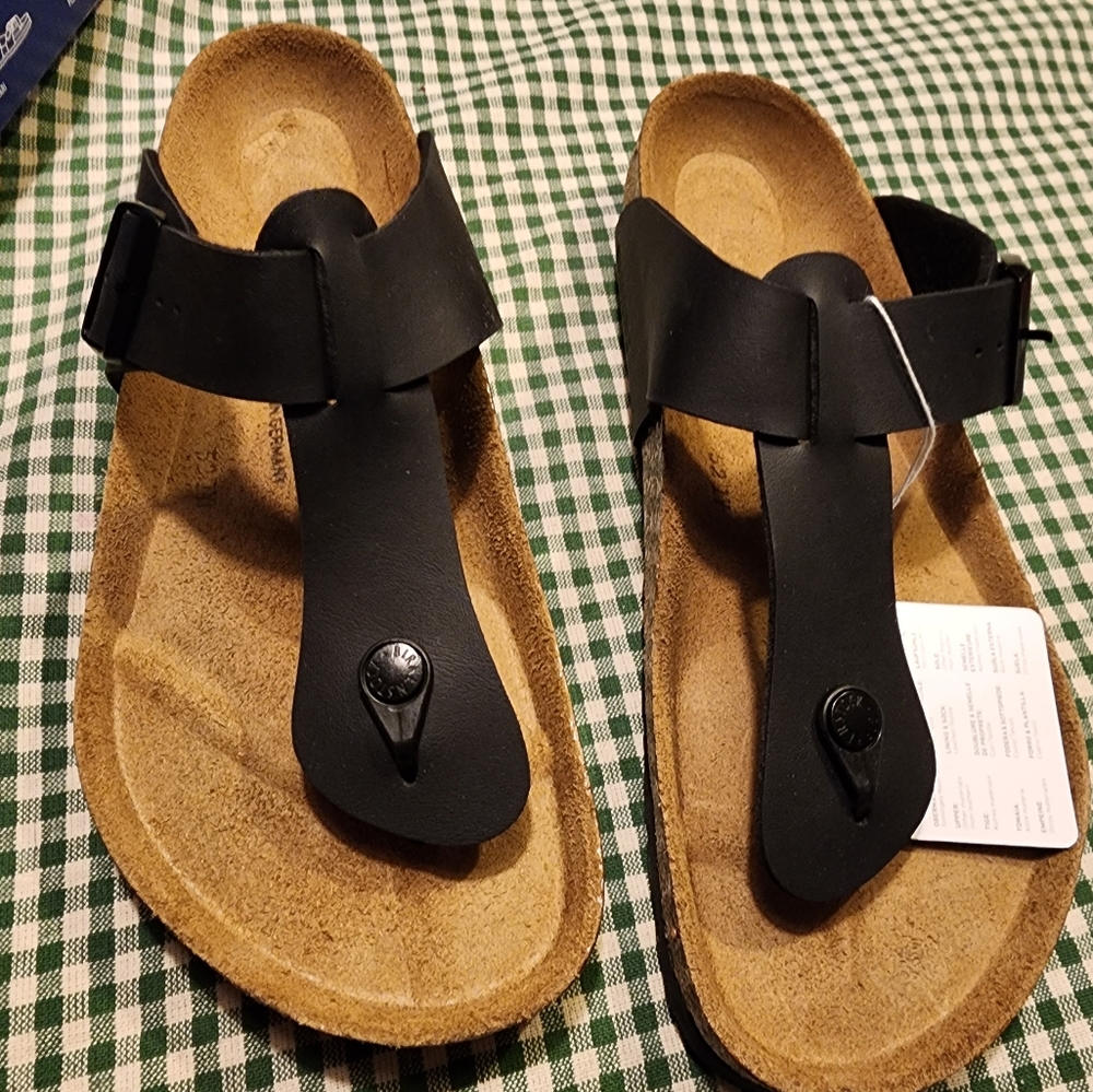 Birkenstock Black 43 NWT